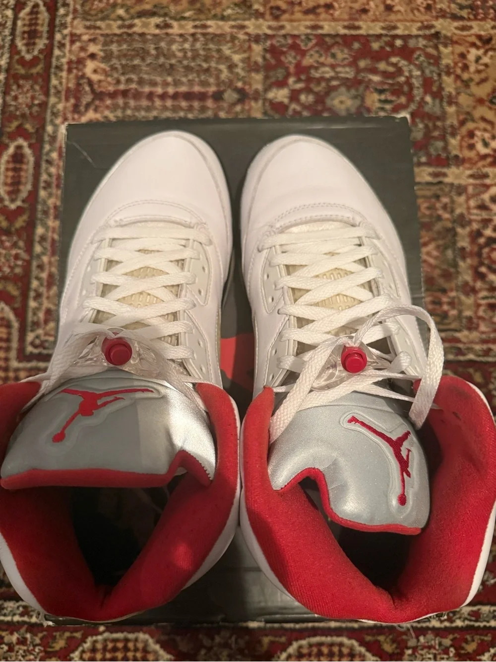 Jordan 5 Retro Fire Red Silver Tongue Retro High-Top Sneakers